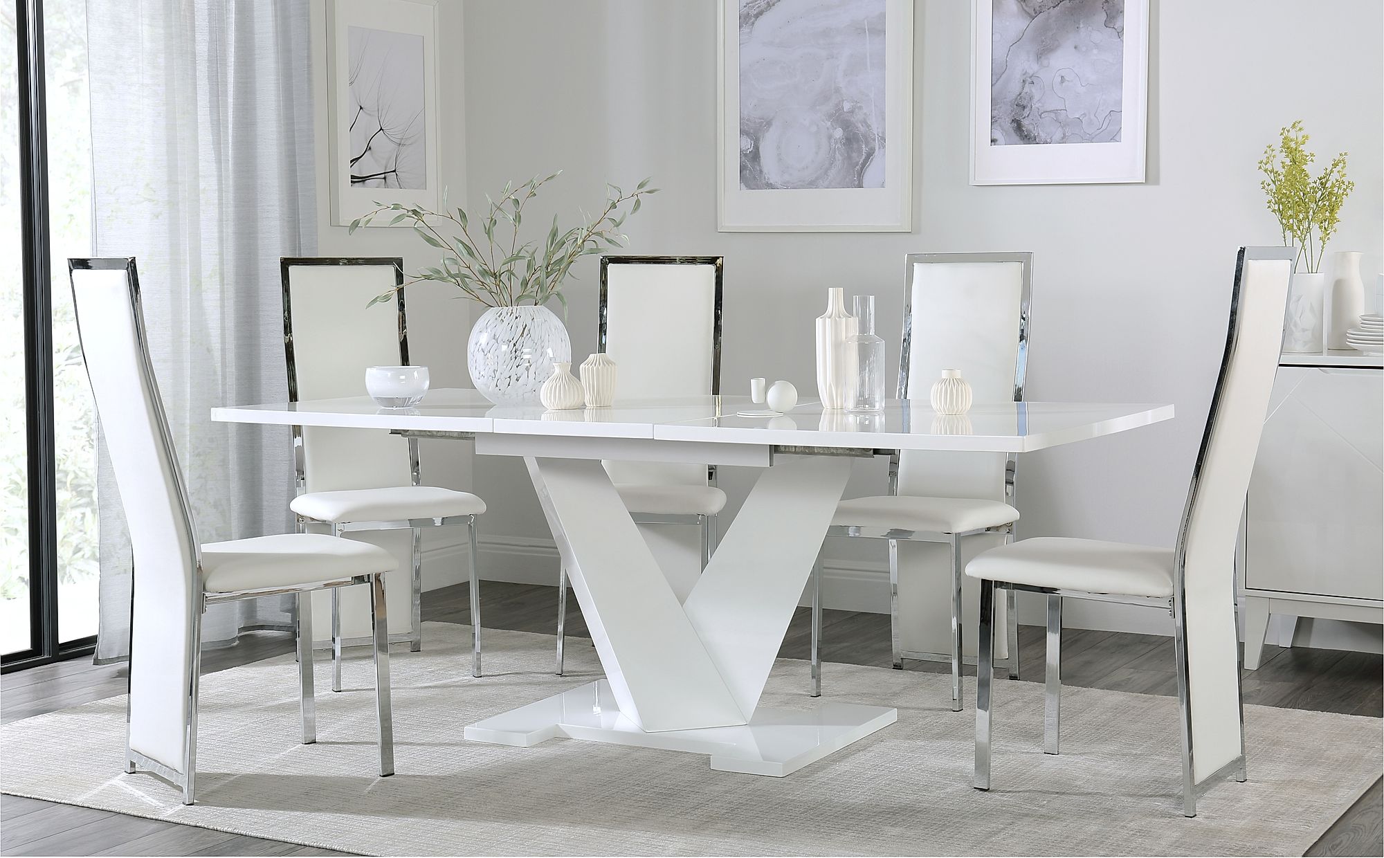 white kitchen table and 6 chair