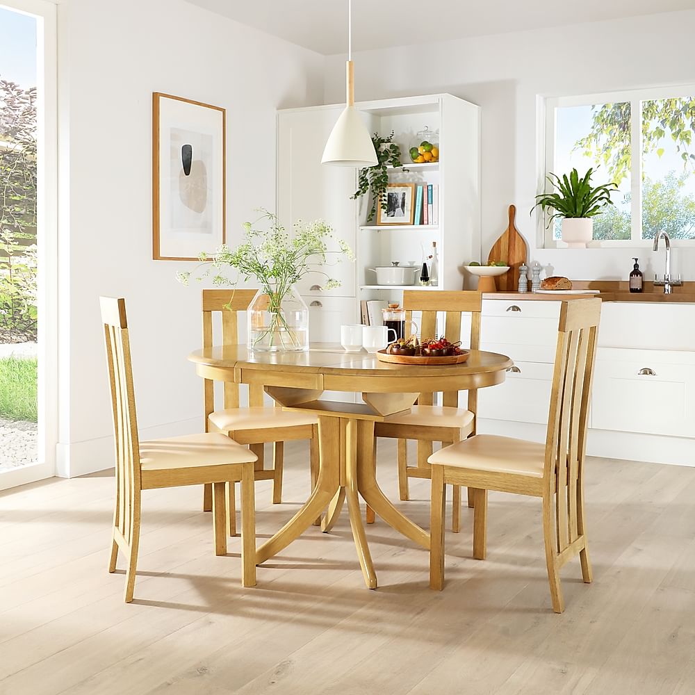 Hudson Round Extending Dining Table & 4 Chester Chairs, Natural Oak Finished Solid Hardwood, Ivory Classic Faux Leather, 90-120cm