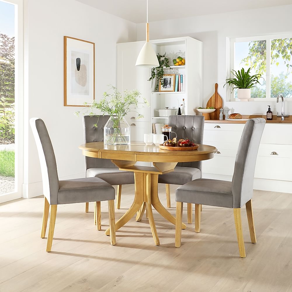 Hudson Round Extending Dining Table & 4 Regent Chairs, Natural Oak Finished Solid Hardwood, Grey Classic Velvet, 90-120cm