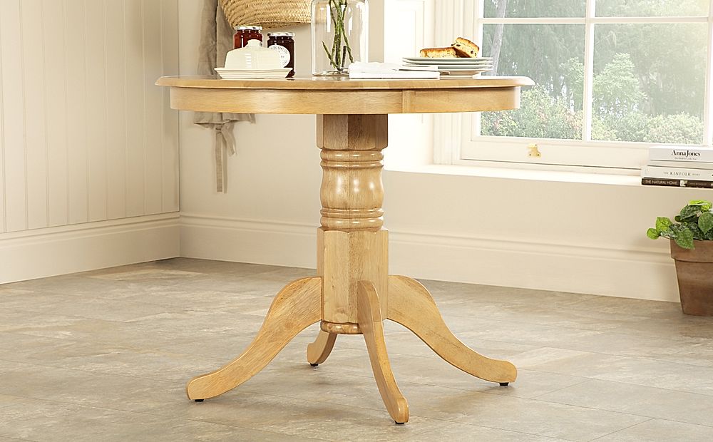 Kingston Round Oak 90cm Dining Table, Round Oak Pedestal Table