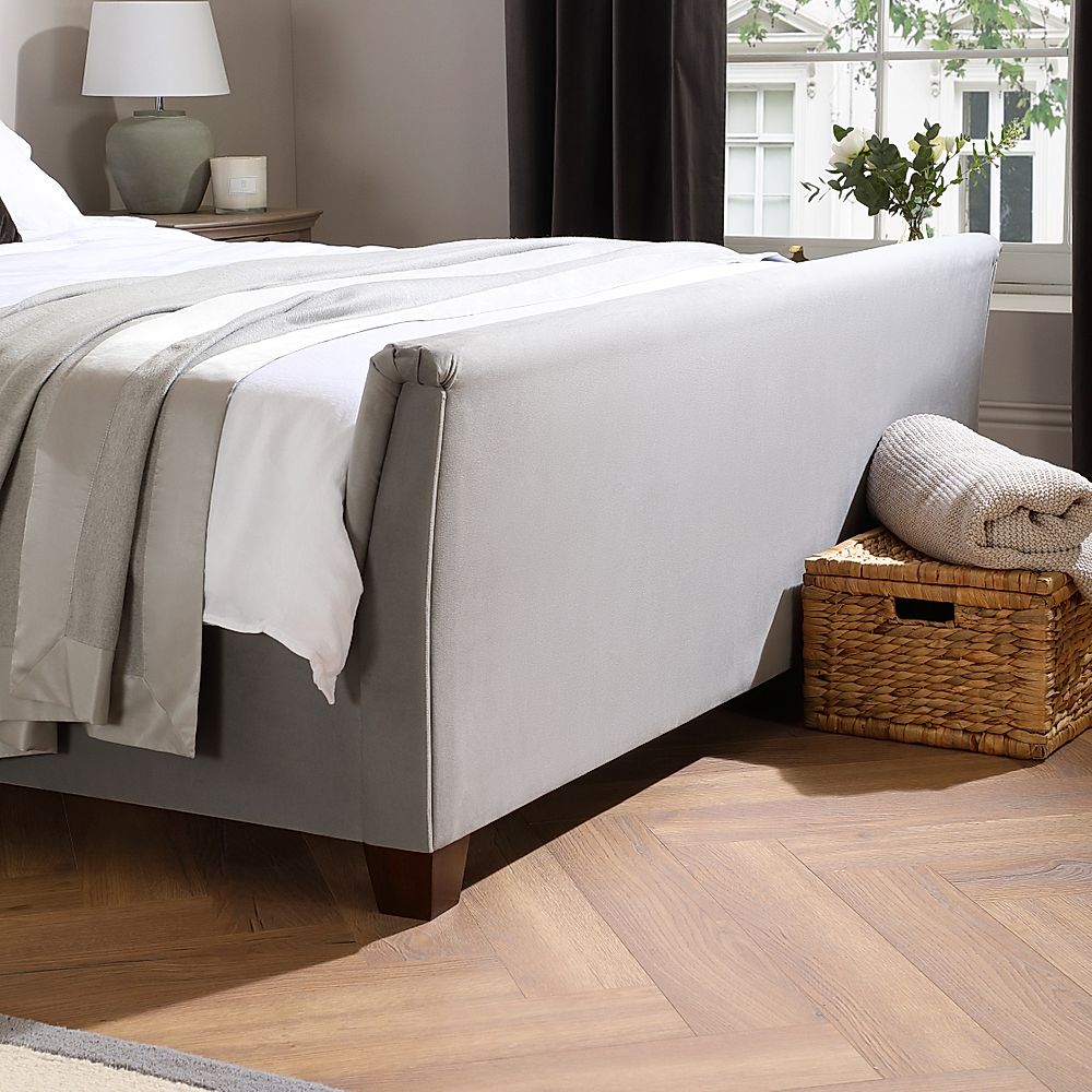 Ottoman next clearance to bed