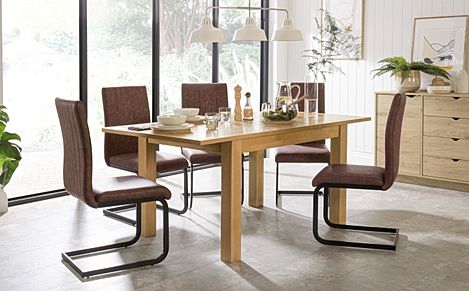 Hamilton 120-170cm Oak Extending Dining Table with 4 Perth Tan Leather Chairs