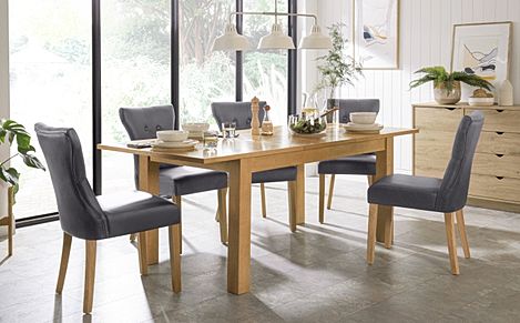 Hamilton 150-200cm Oak Extending Dining Table with 4 Bewley Grey Leather Chairs