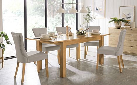 Hamilton 150-200cm Oak Extending Dining Table with 4 Bewley Stone Grey Leather Chairs