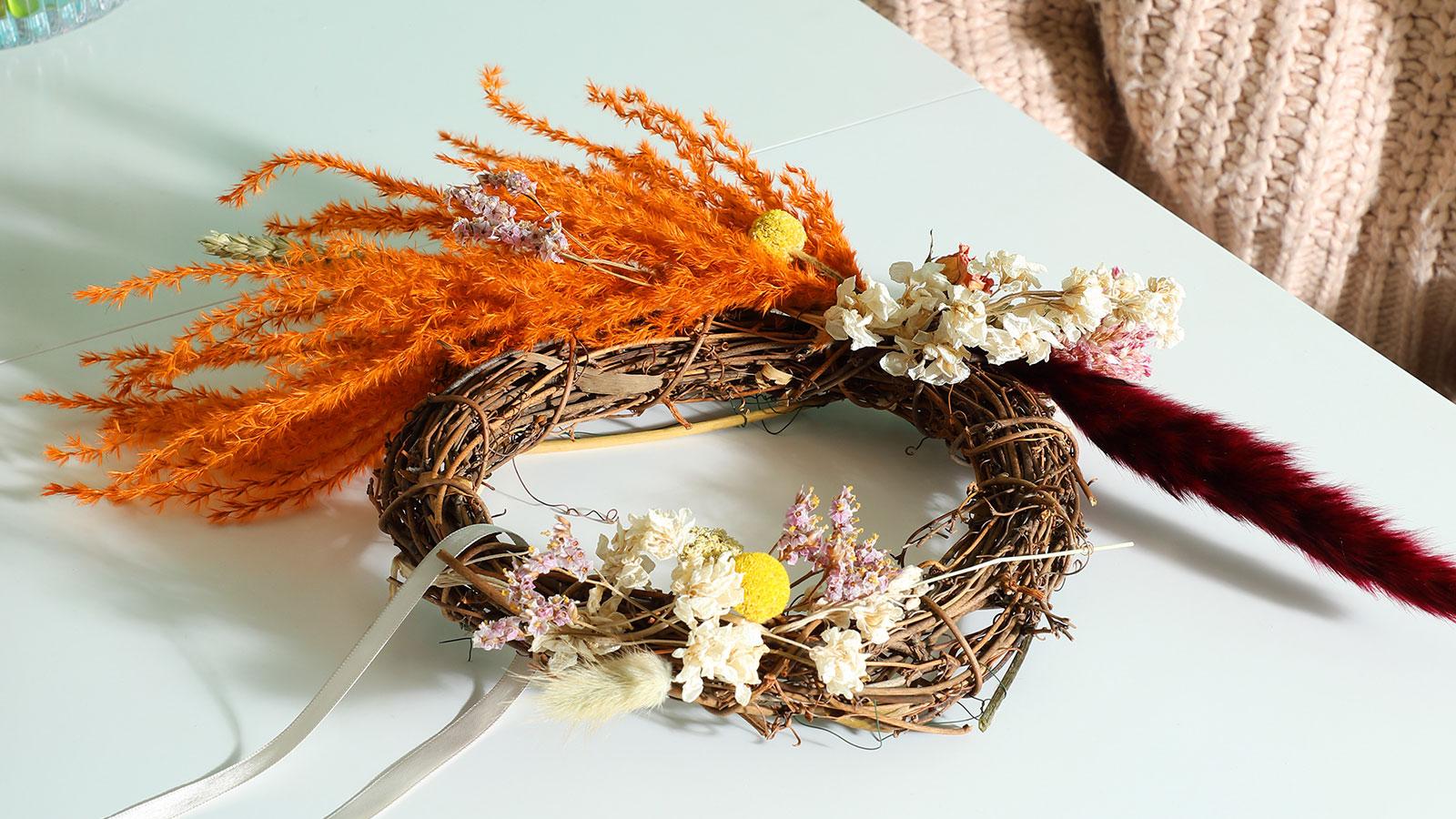 DIY: A vibrant, seasonal Easter floral hoop