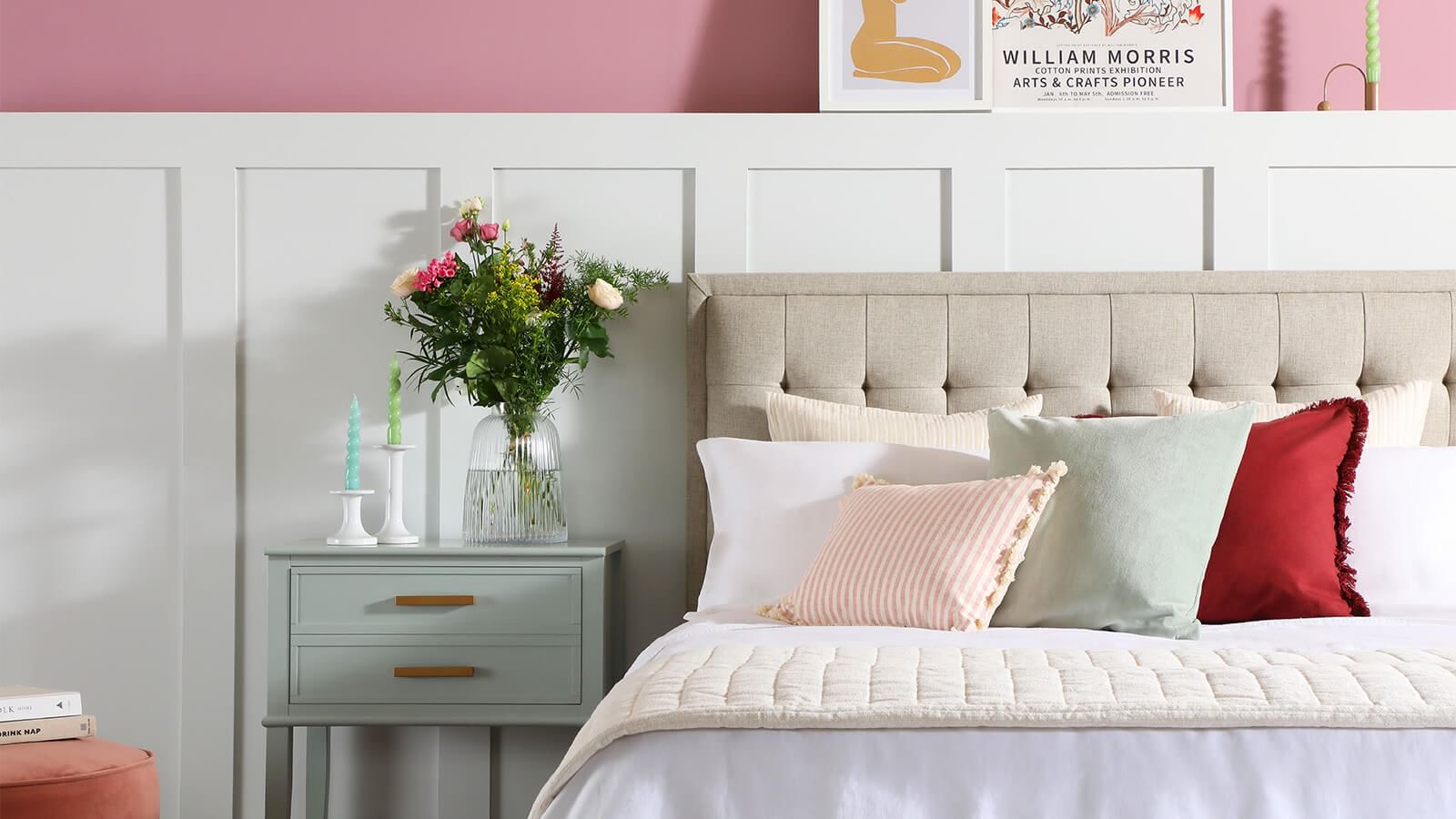 Barbiecore: 3 ways to style a pink interior