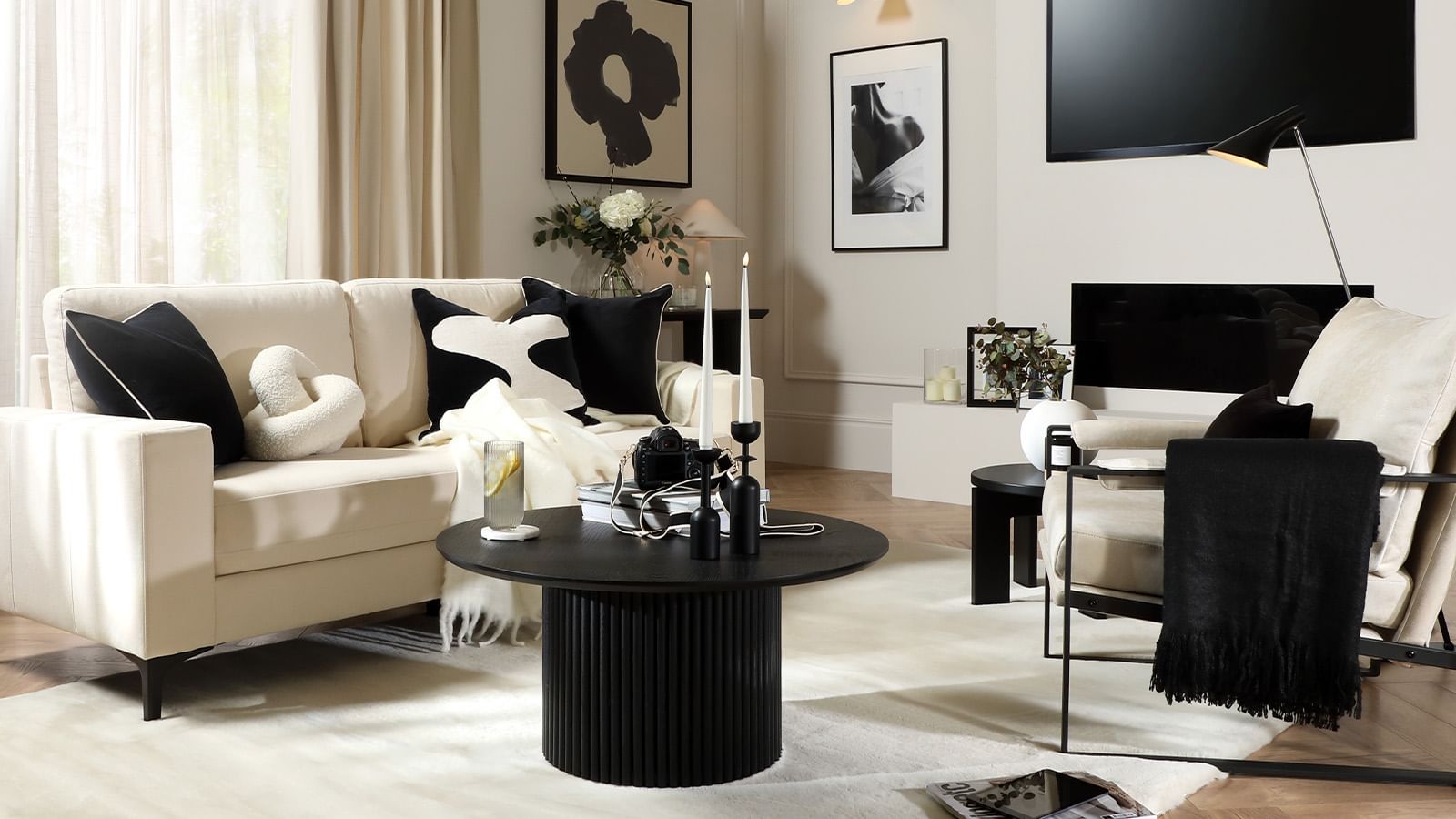 Is monochrome décor still trending?