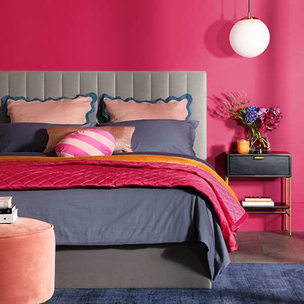 Pantone Colour of the Year 2023: Viva Magenta
