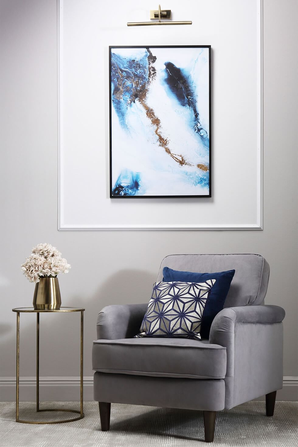 Art Deco reading nook corner with cosy armchair
