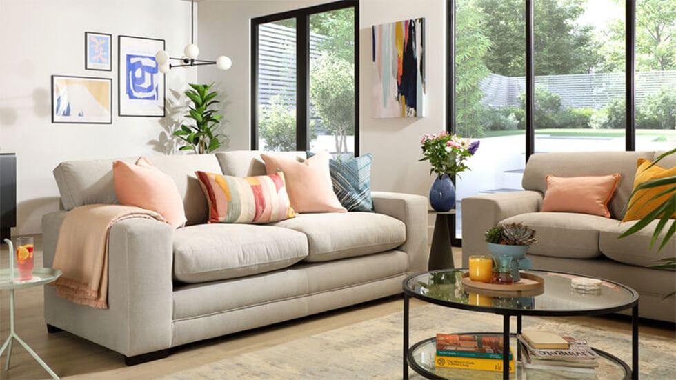 What colours go with a grey sofa?