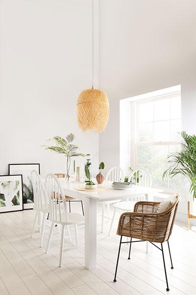 Aspen white extending dining table